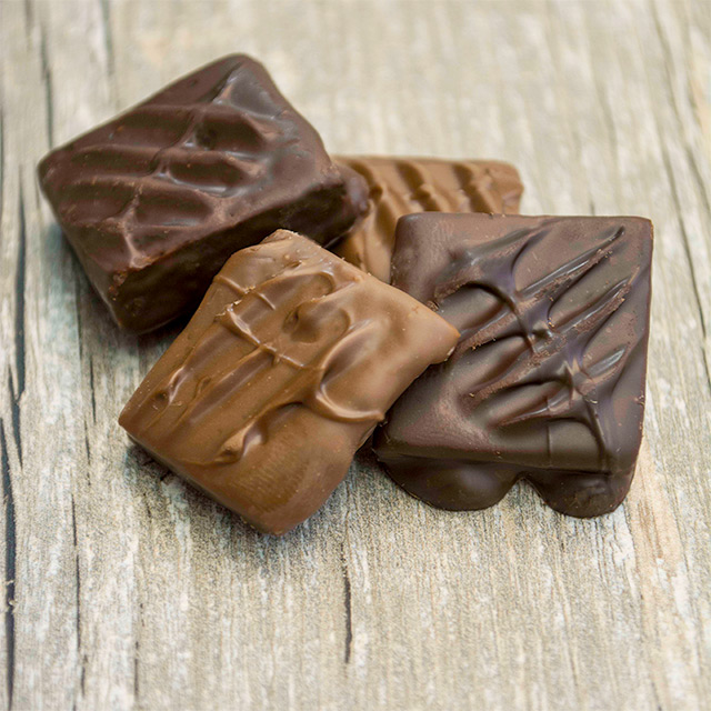 English Toffee Lagomarcino's