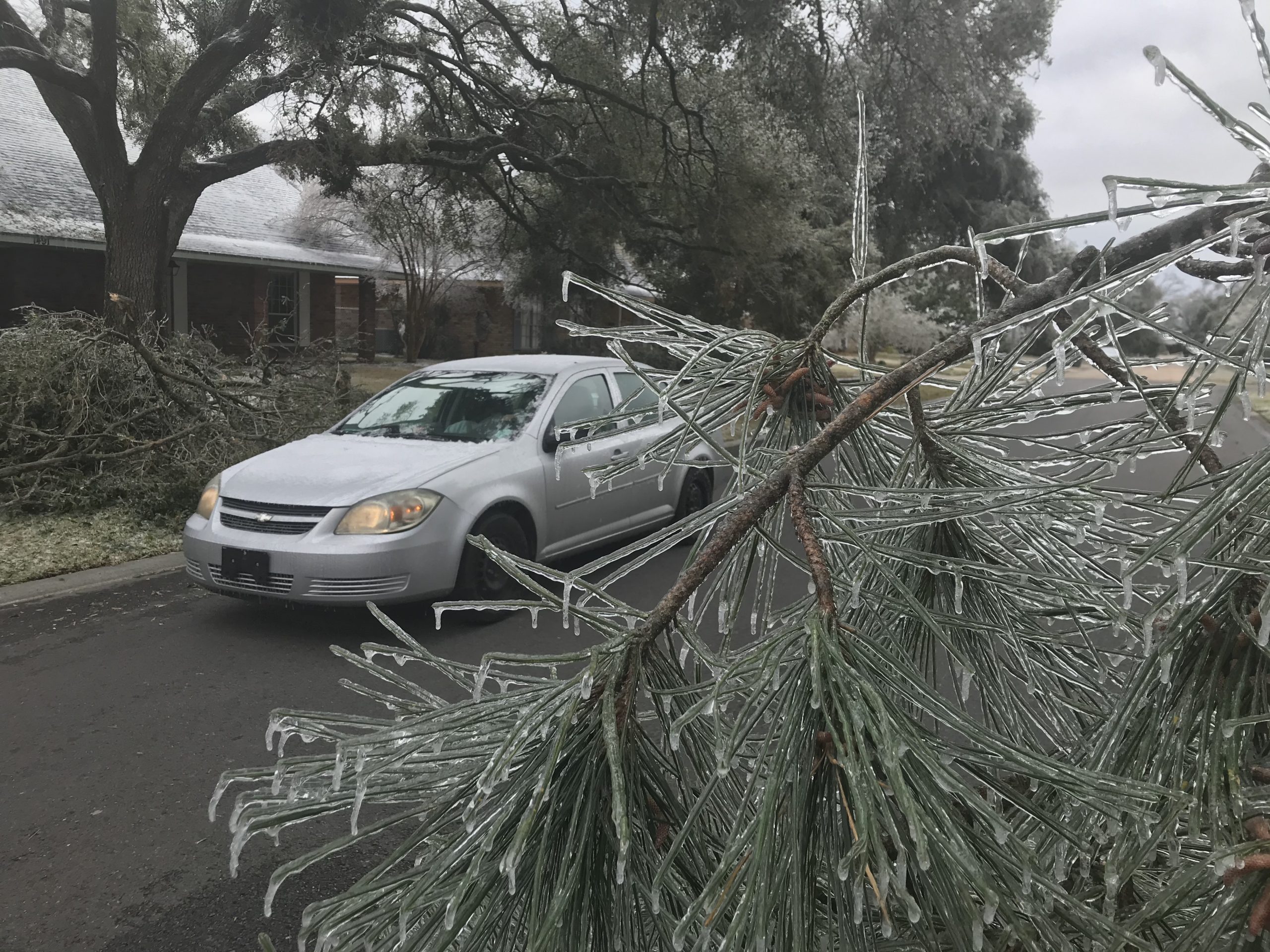 Winter storm leaves Louisiana with 1 million under boilwater notice and 125k without power