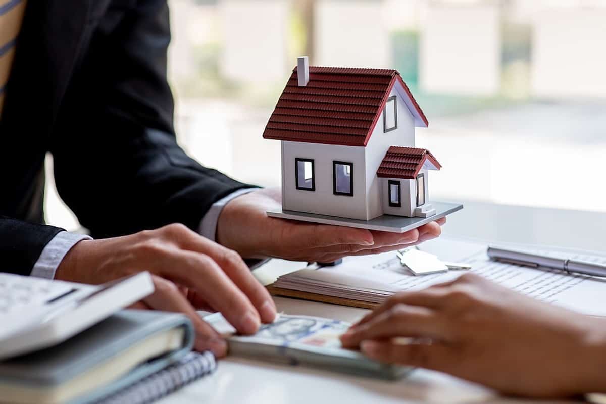 Understanding Local Home Values. A Guide to Real Estate Market Dynamics