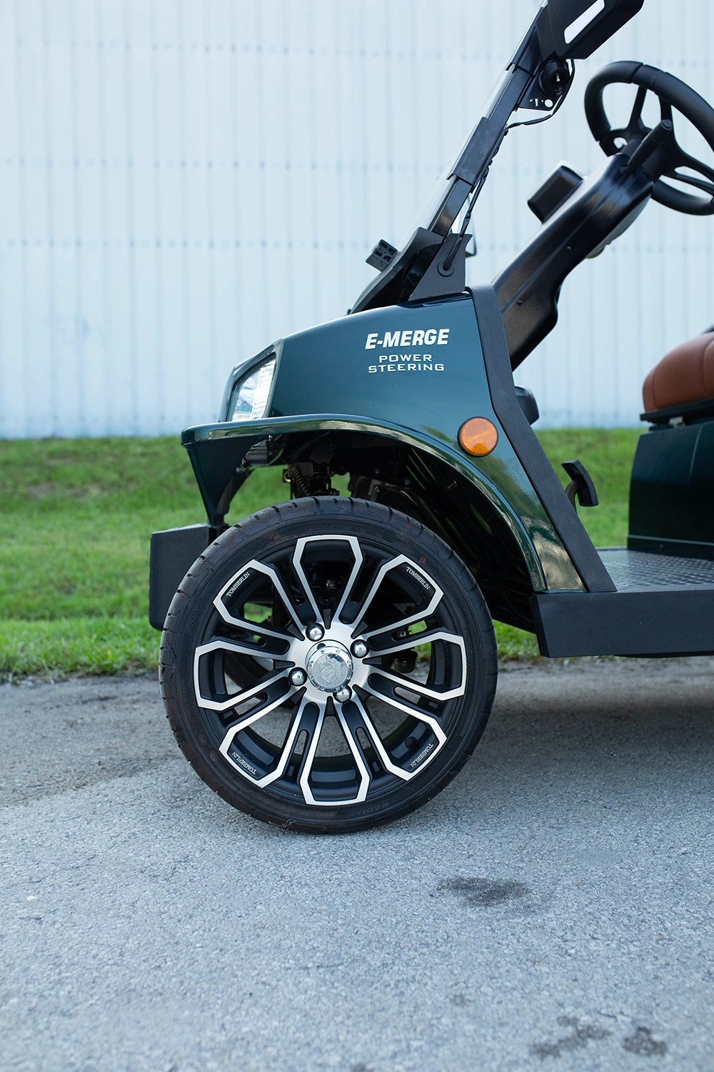 EMerge LXR La Jolla Golf Carts