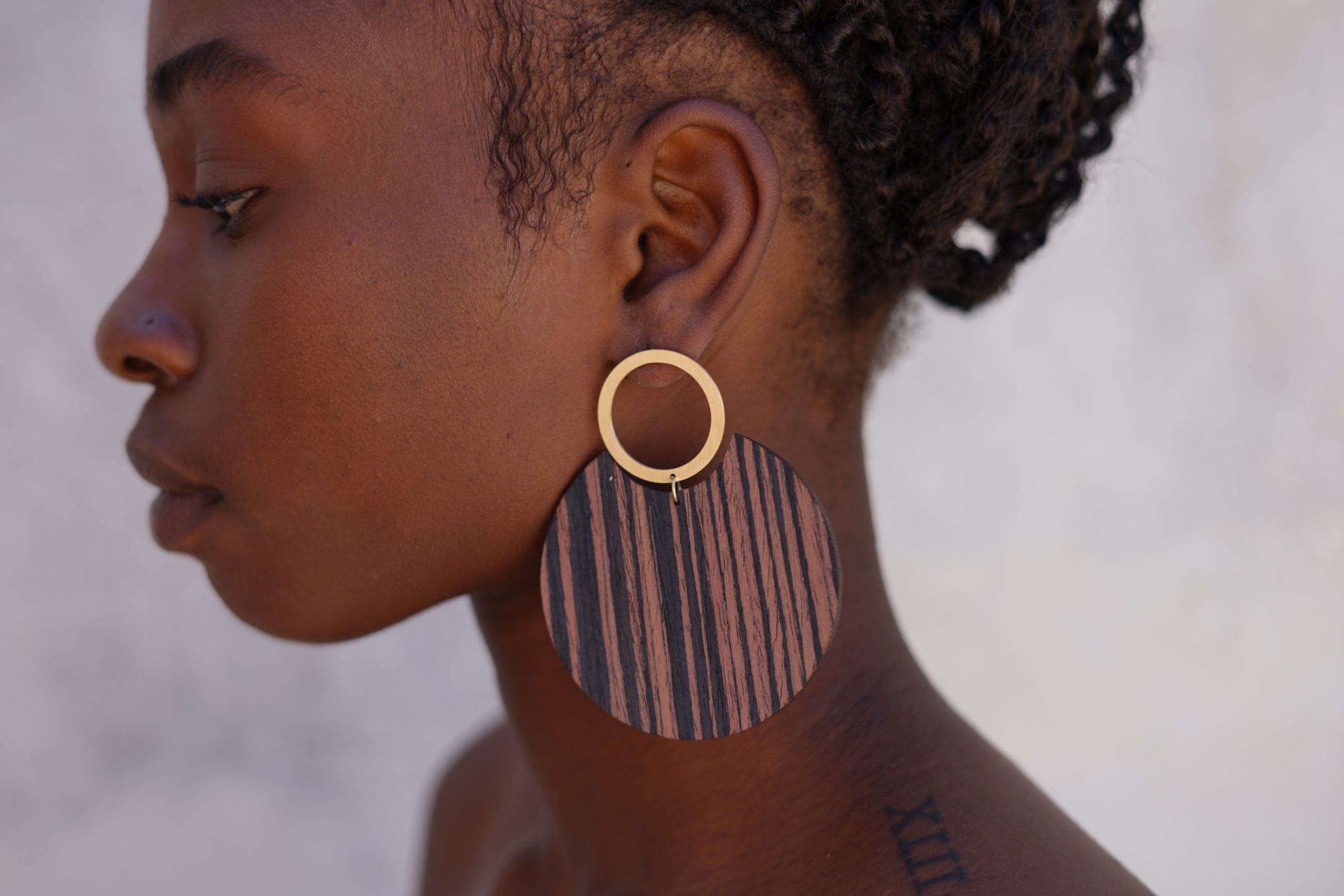Earrings "Ebony Gold" LakaLuka