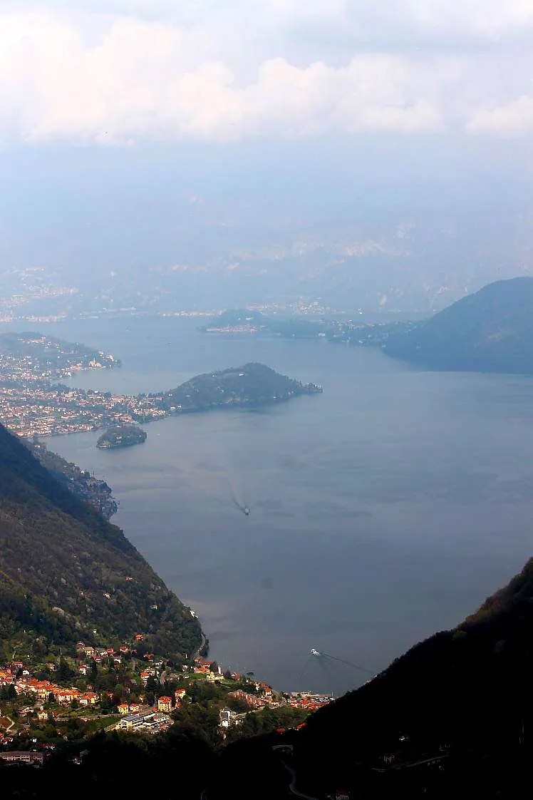 San Zeno Val d'Intelvi, Lago Como panorama mozzafiato LakeAddicted