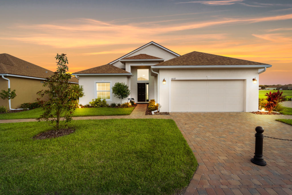 Florida Retirement Community May Promotion Lake Ashton