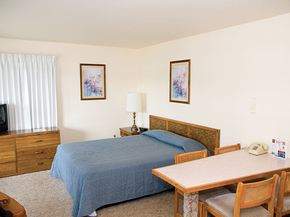 Rooms Lake Campbell Lodging Anacortes, Washington