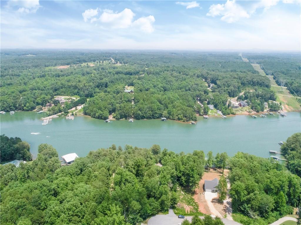 Hidden Falls Lake Keowee Real Estate