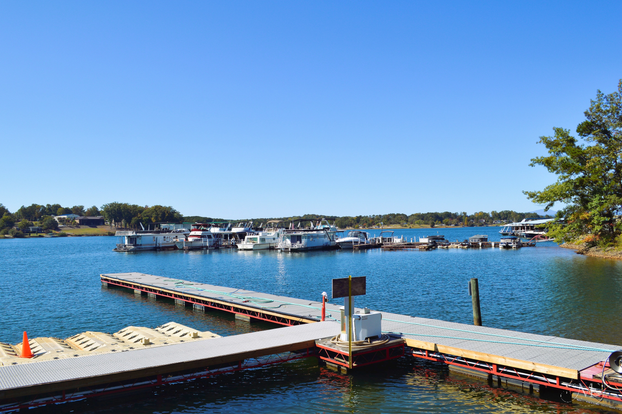 Lake Keowee Marinas Lake Keowee Real Estate