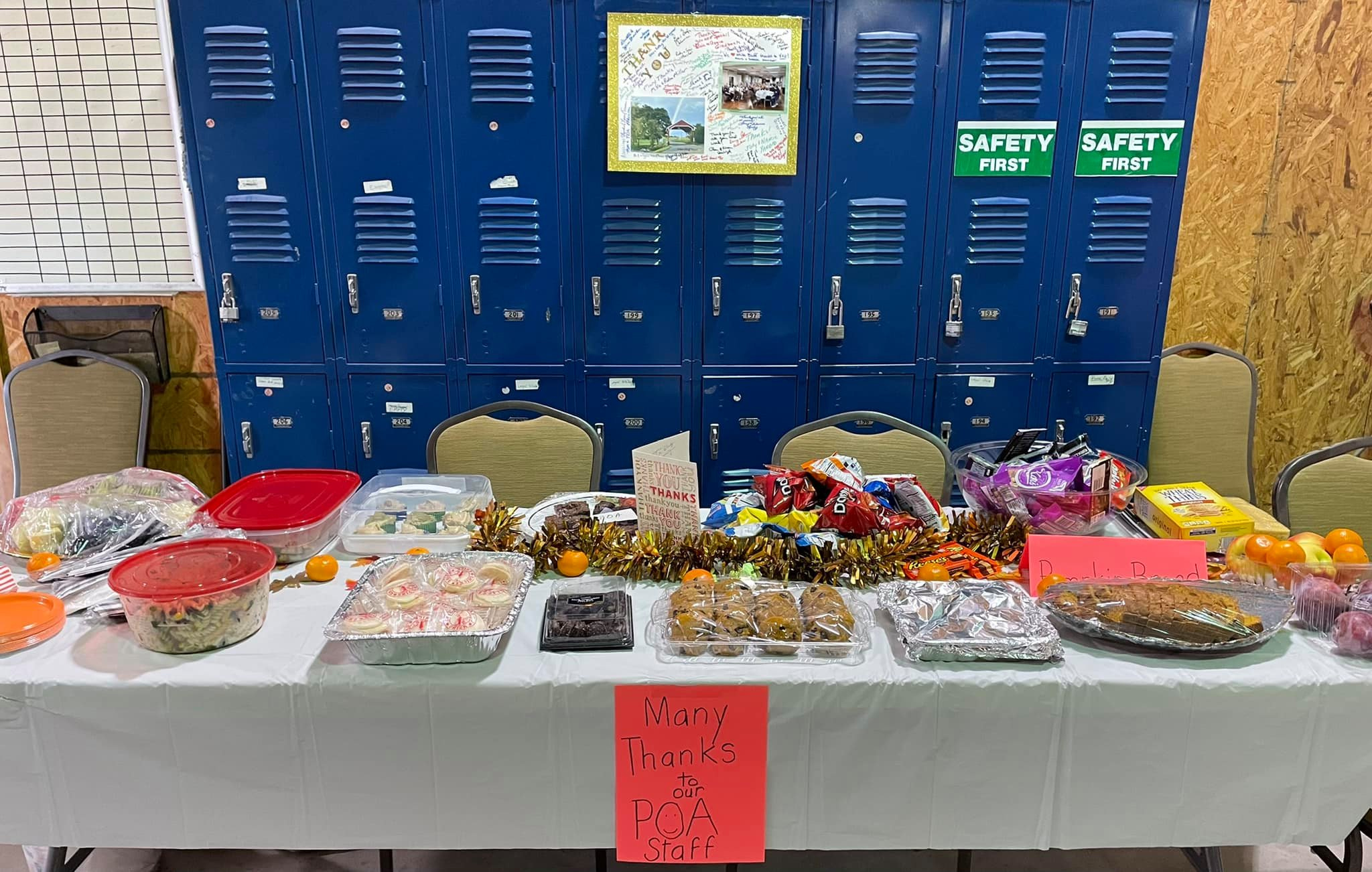 White Bluff residents treat POA staff The Lakelander