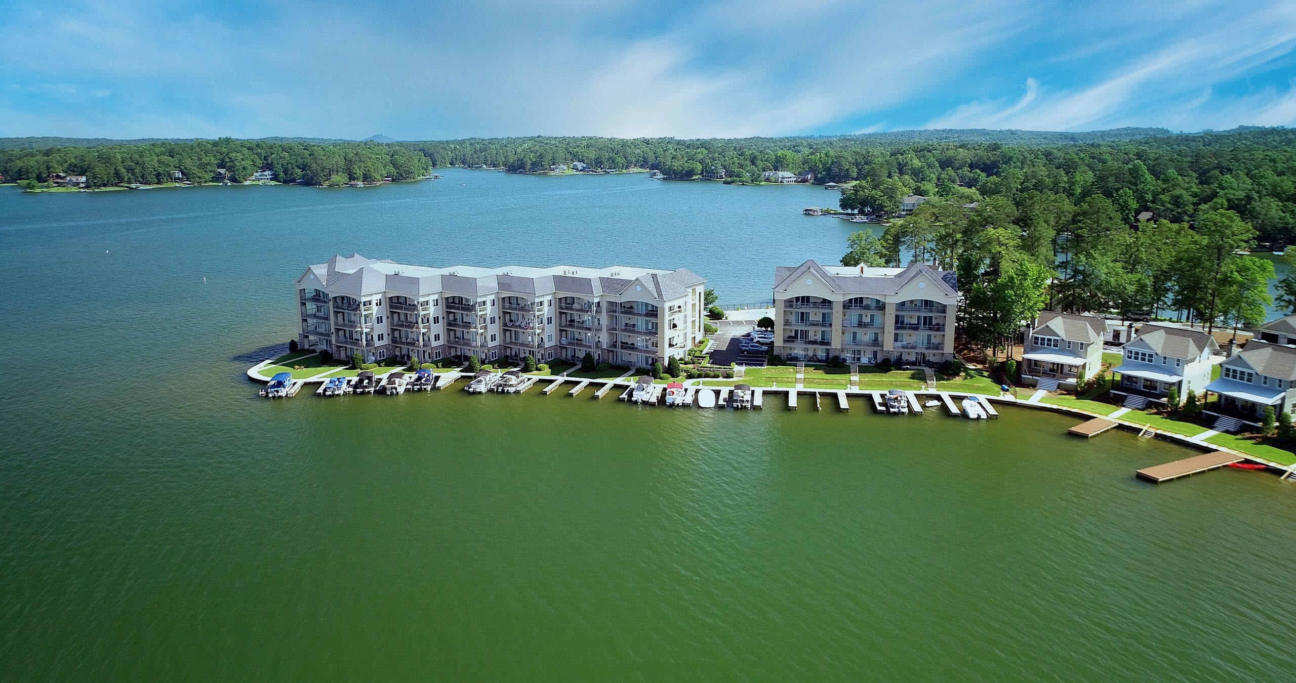 Condos for sale at The Pointe at Sunset Pointe RealtySouth Lake Martin