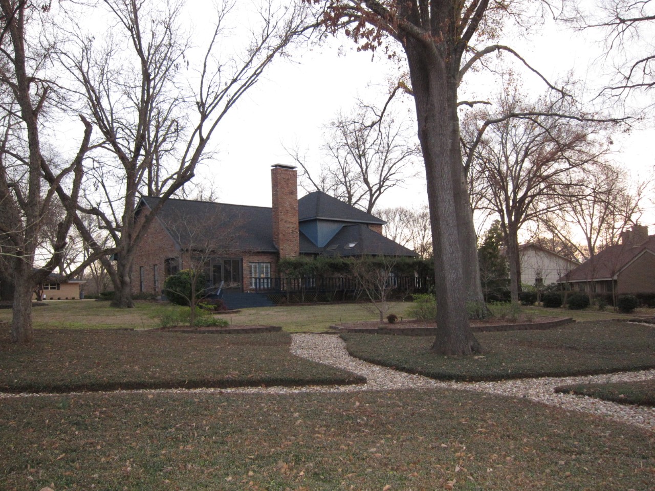 Emerald Bay Custom Home Waterfront Properties & Golf Course Homes in the Lake Palestine area