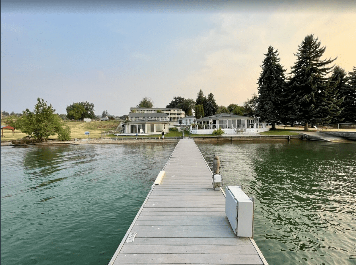 Gallery Lake Place Condo Owners Association