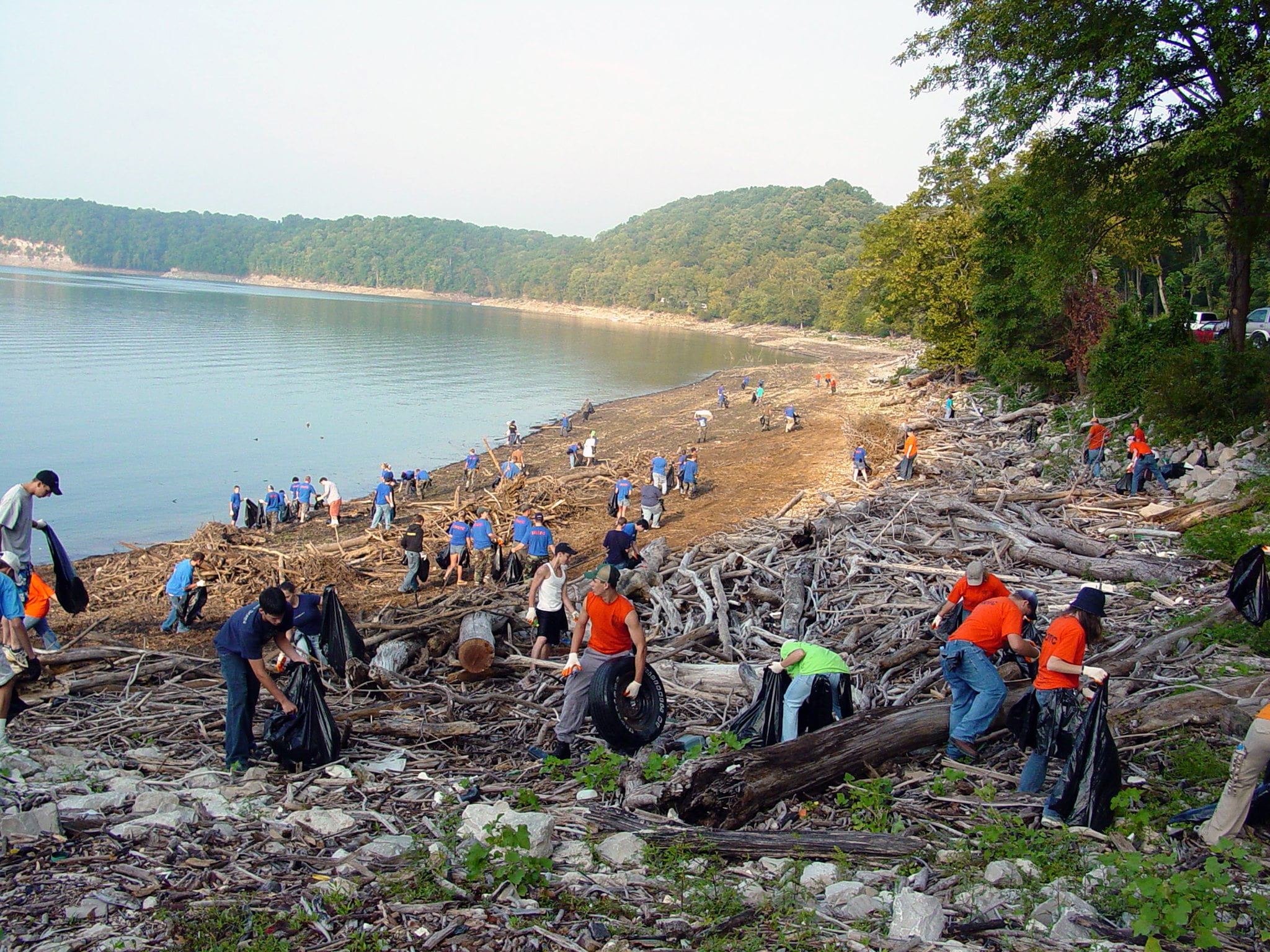 Lake Cumberland Cleanup is next month Laker Country 104.9 FM WJRS