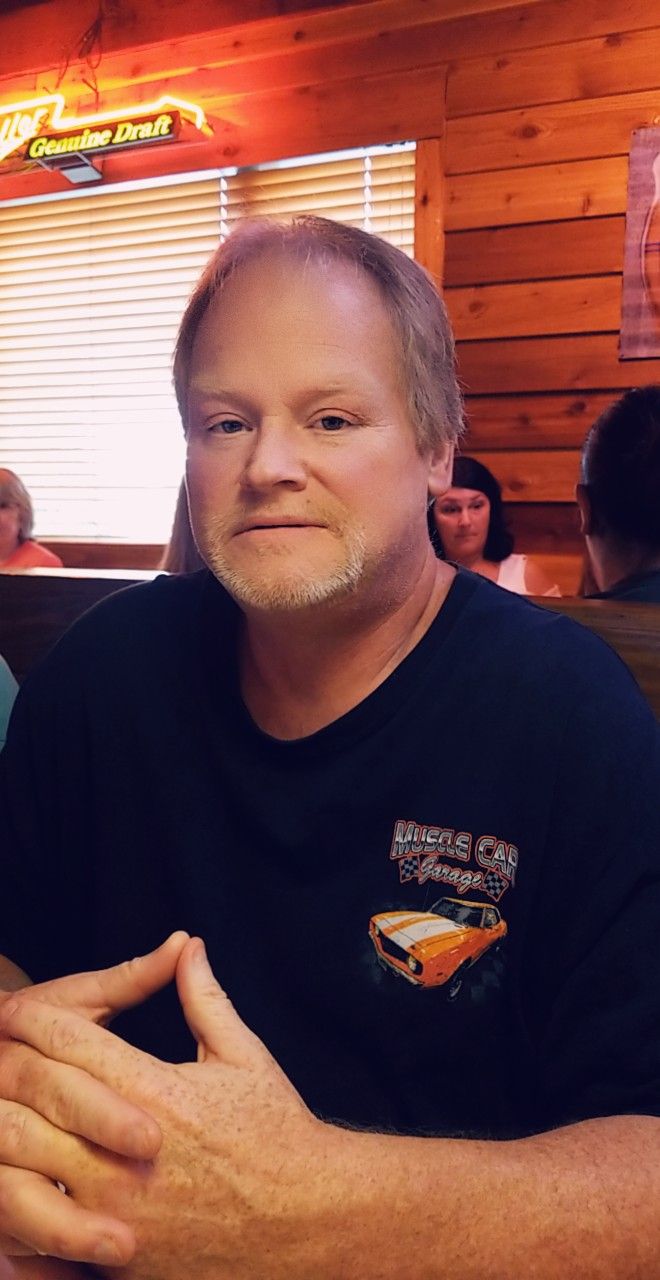 Stephen Earl Fox, age 54, of Louisville Laker Country 104.9 FM WJRS