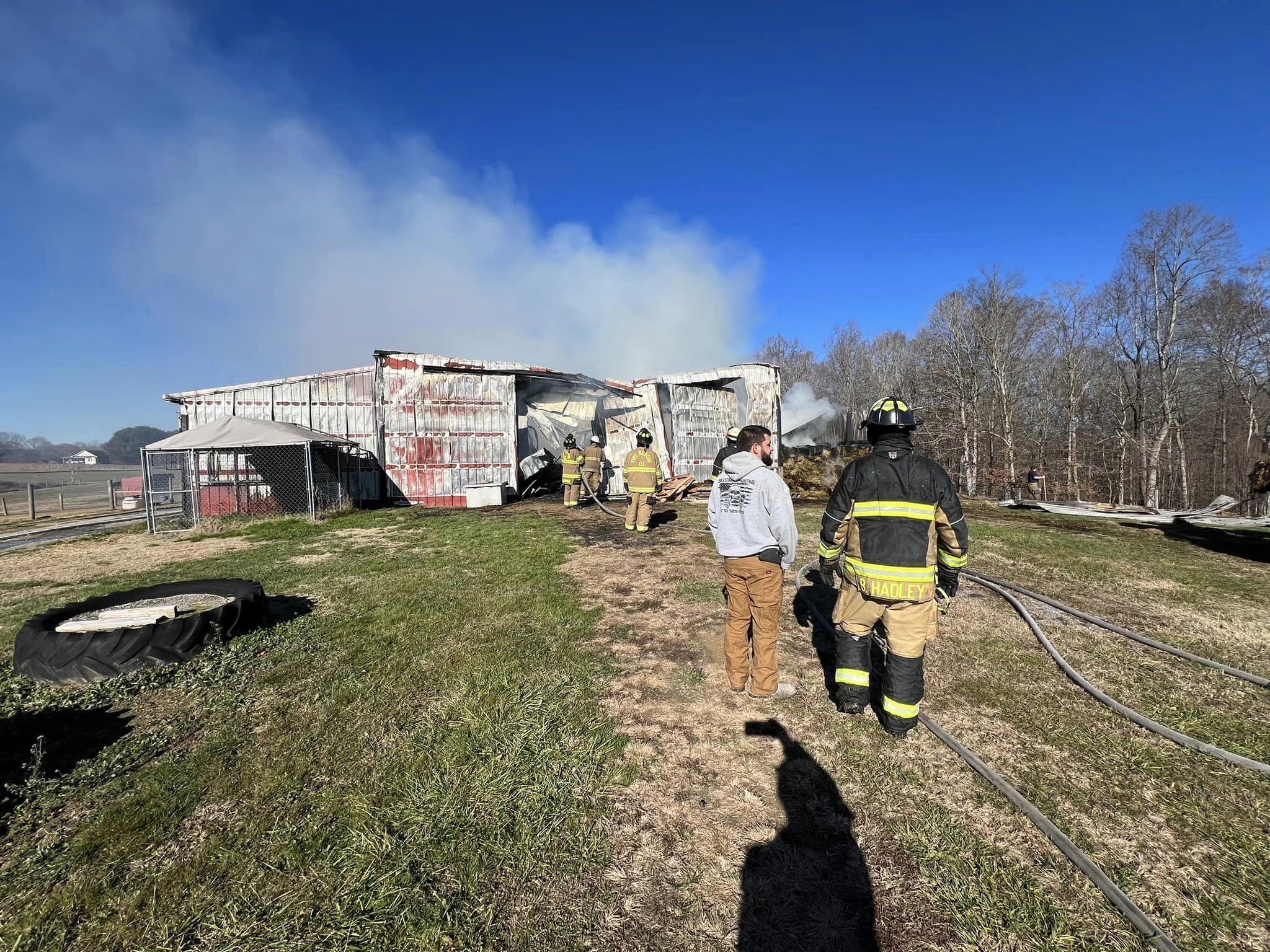 Russell Springs, Eli fire departments battle horse barn fire Laker