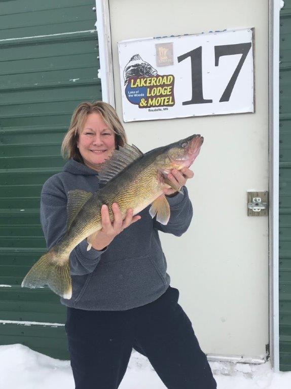Ice Fishing & Sleeper House Lakeroad Lodge, Lake of the Woods, MN