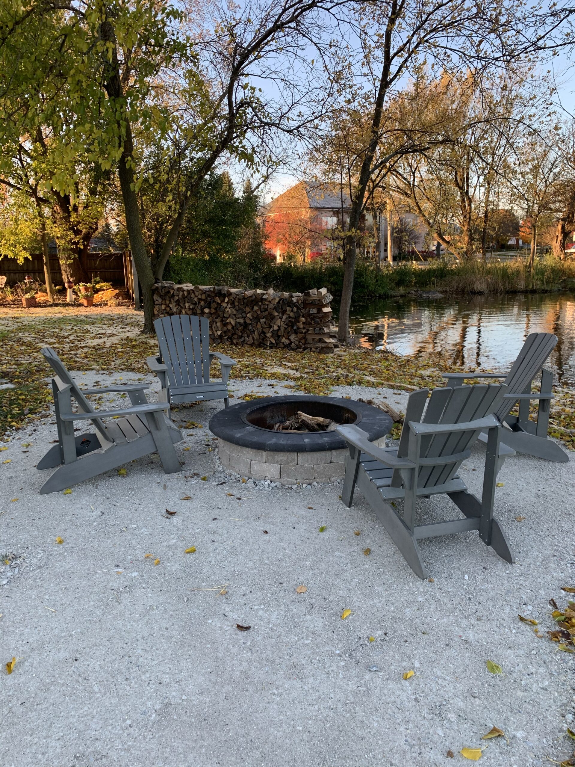 Gallery Lakeshore Apartments