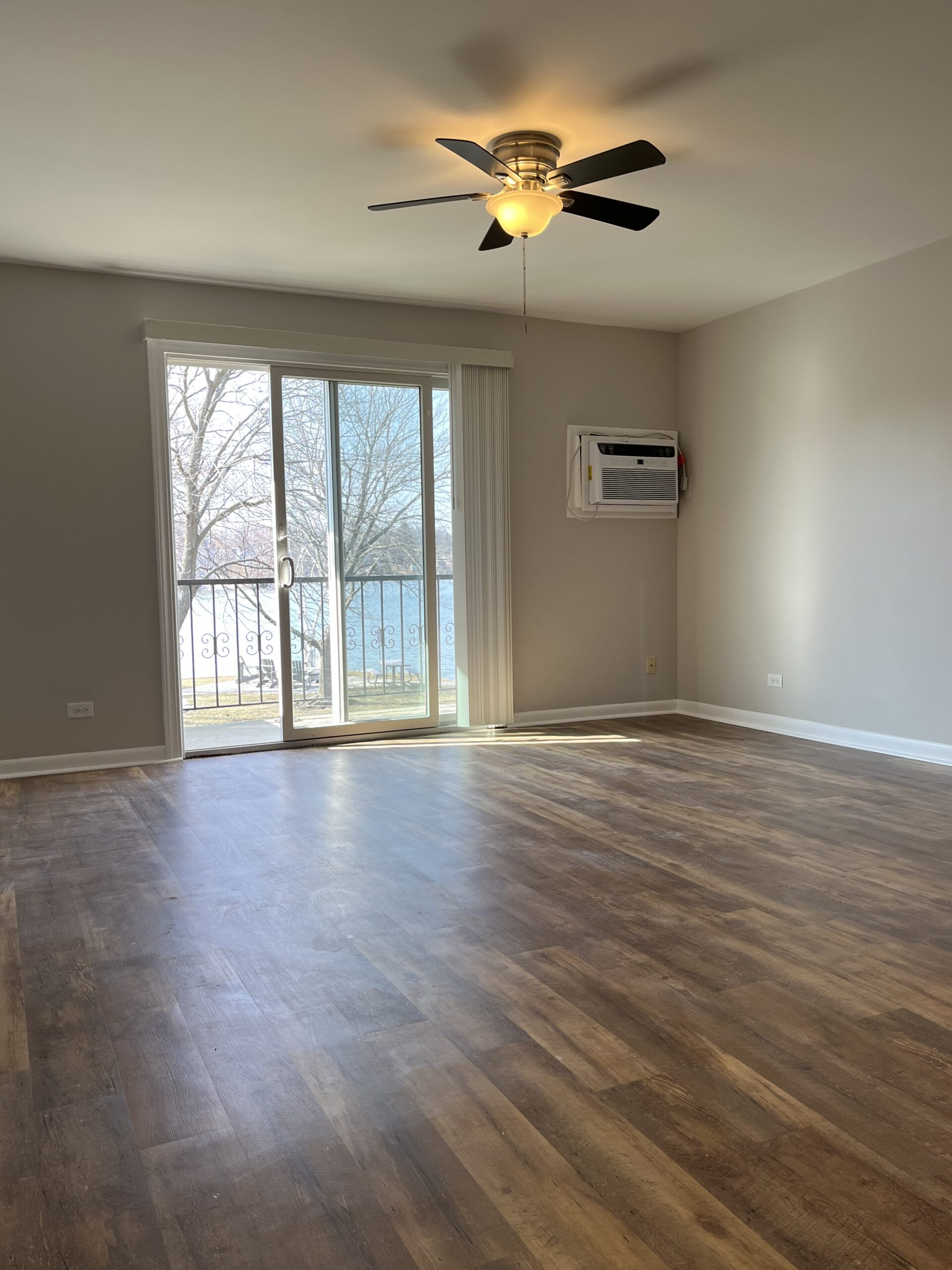 Lakeshore Apartments Lakeside living at its best in Grayslake.