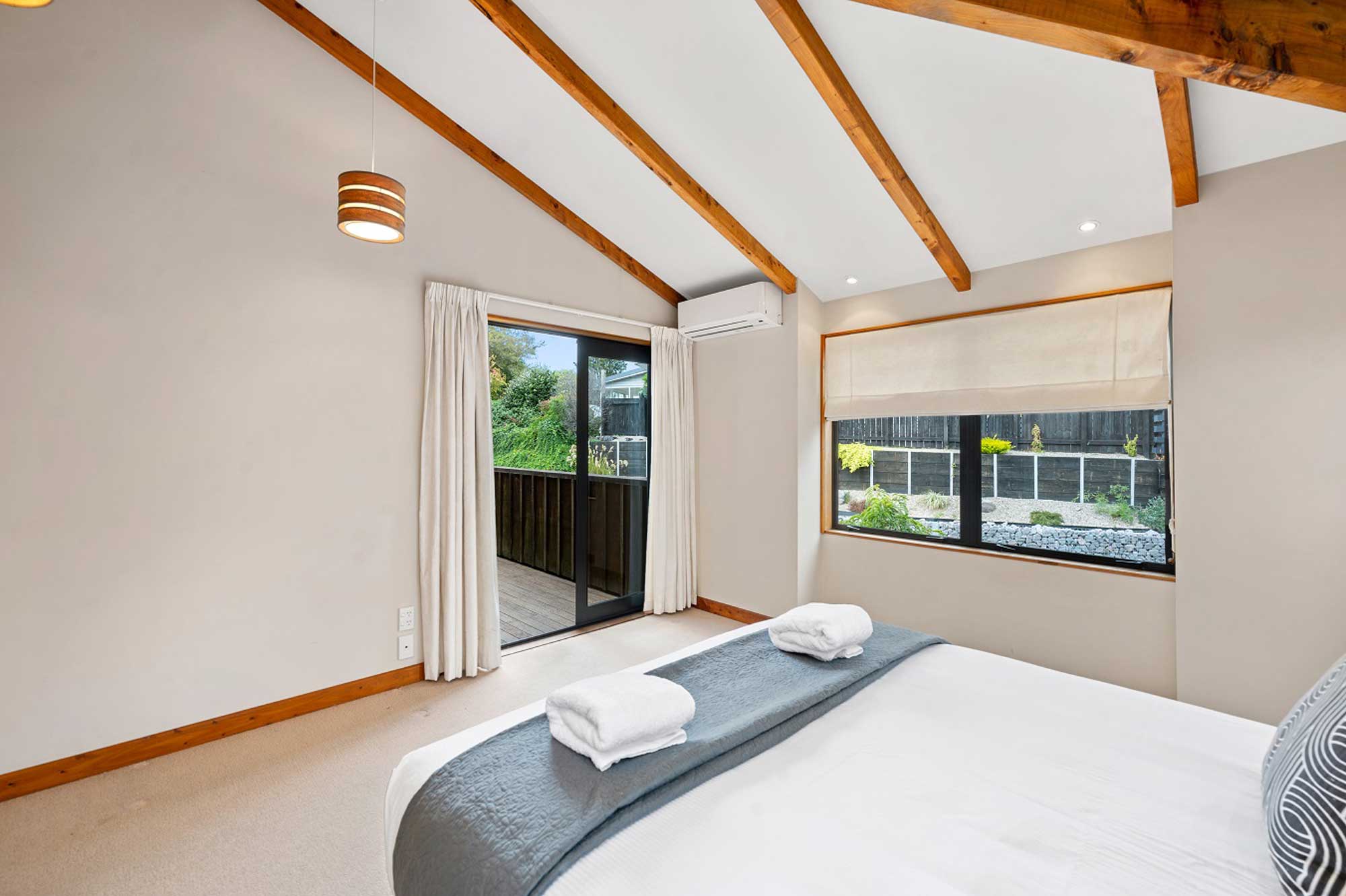 Lake Escape Taupo Lakeside