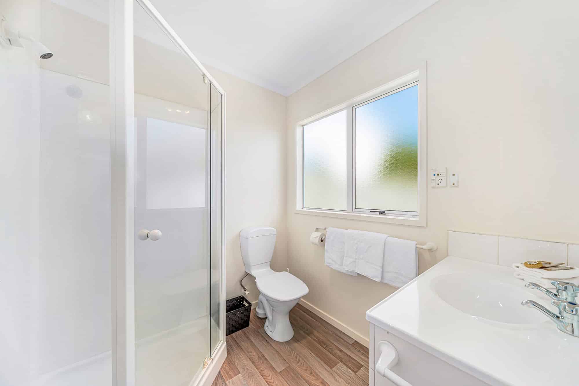 Bach 38 Taupo Lakeside