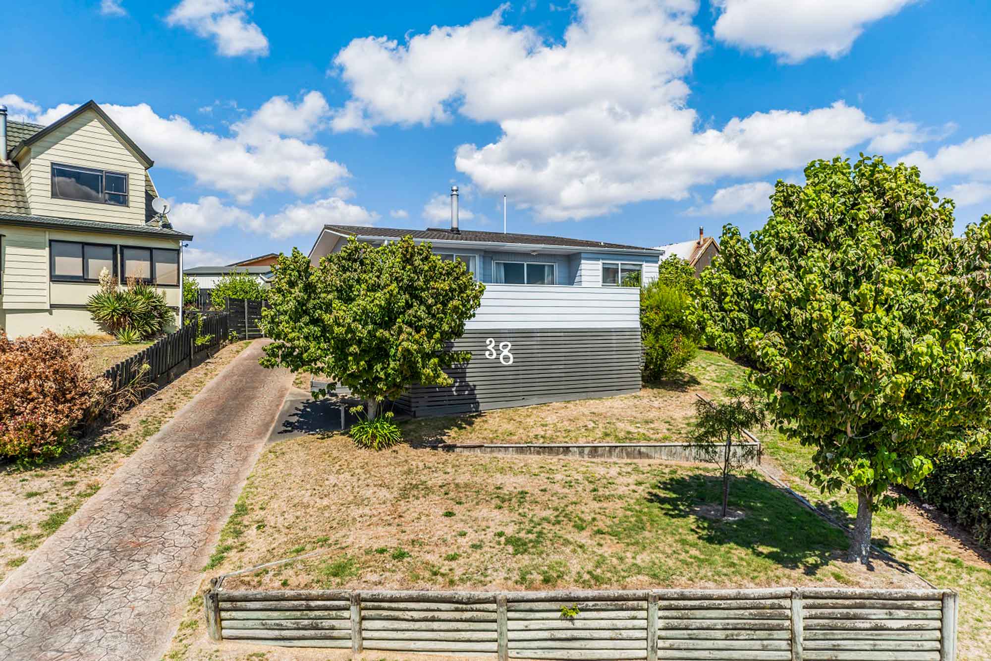 Bach 38 Taupo Lakeside