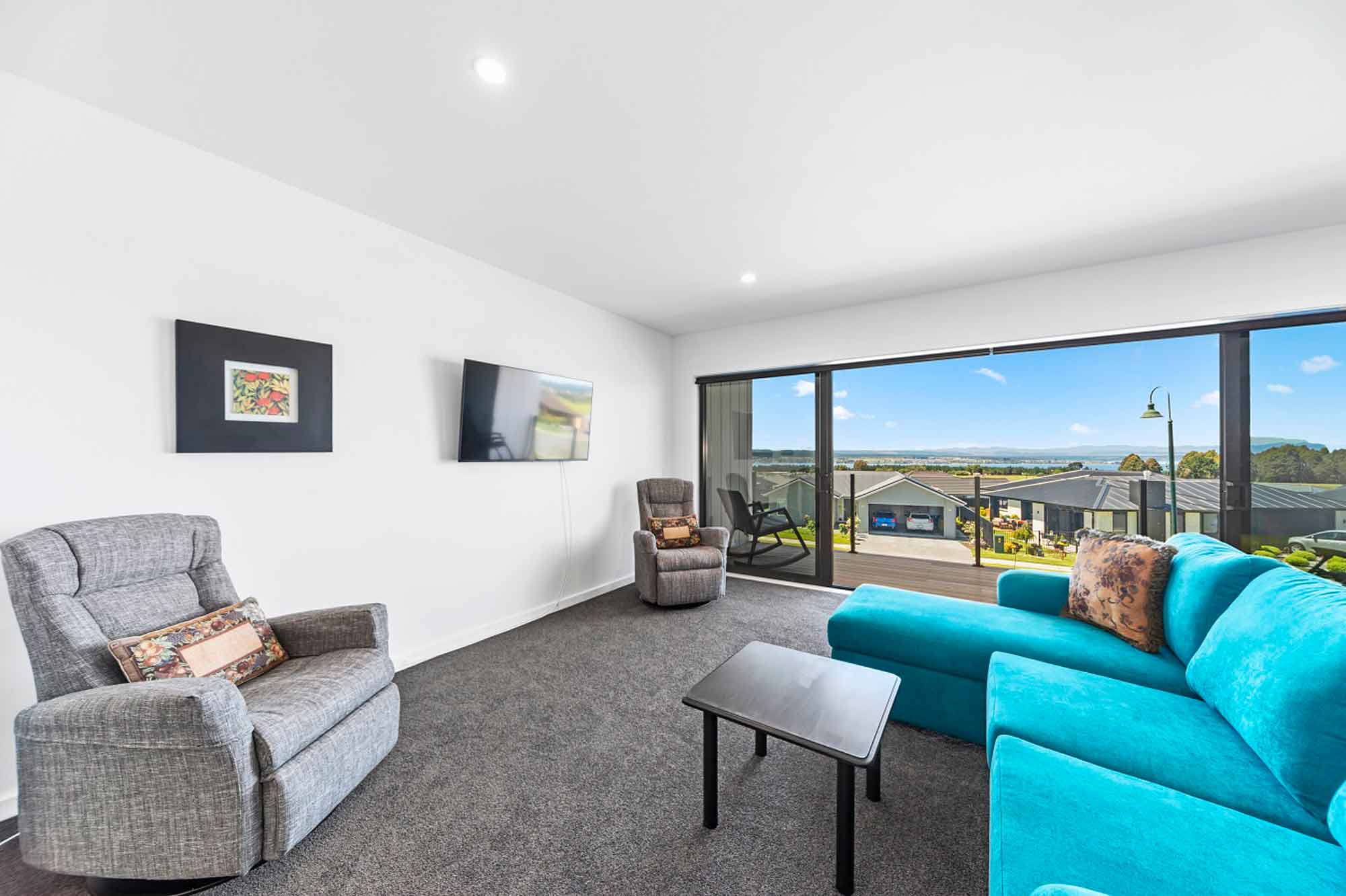 Blue Dun Views Lakeside