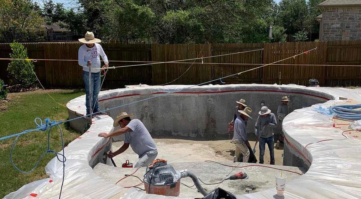 Austin Pool Builders Specializing in Inground Pools Lakeside Custom Pools