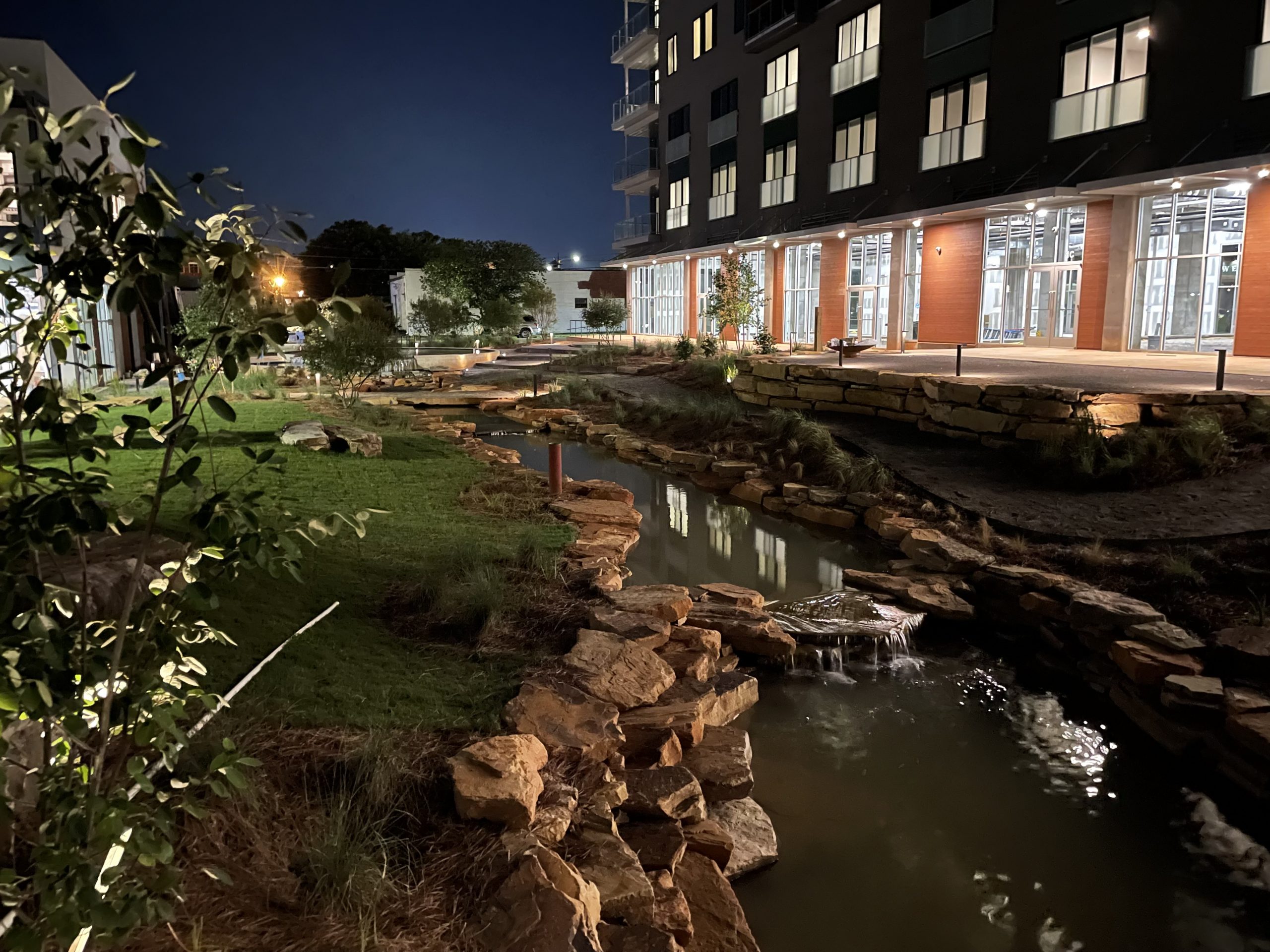 Retail Lakeview Green Birmingham, AL