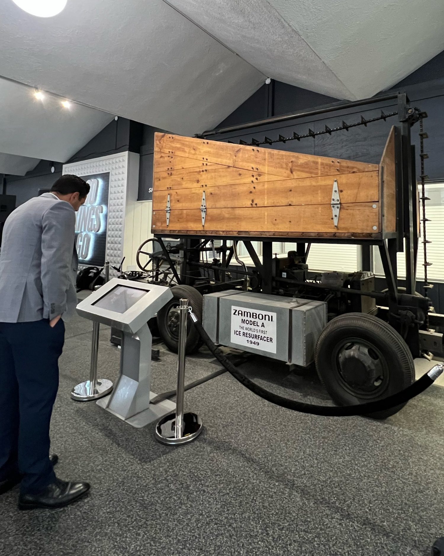 Zamboni LA Kings Insider