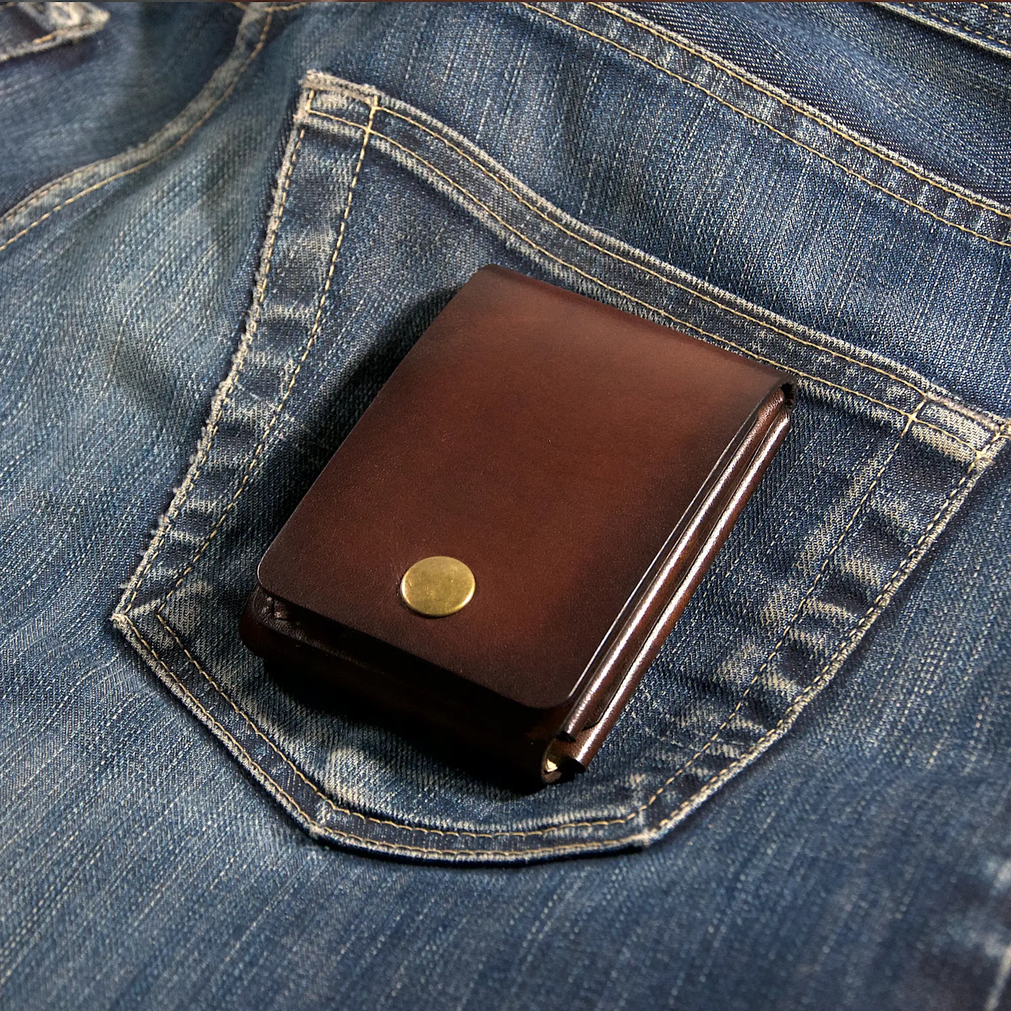 Leather wallet for men The smallest full size cash wallet LaLaBelt