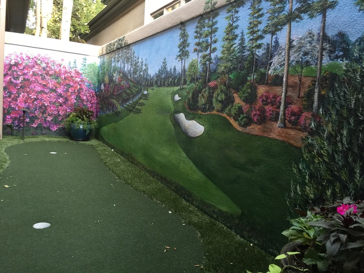 La Mano Art Augusta Putting Green Mural