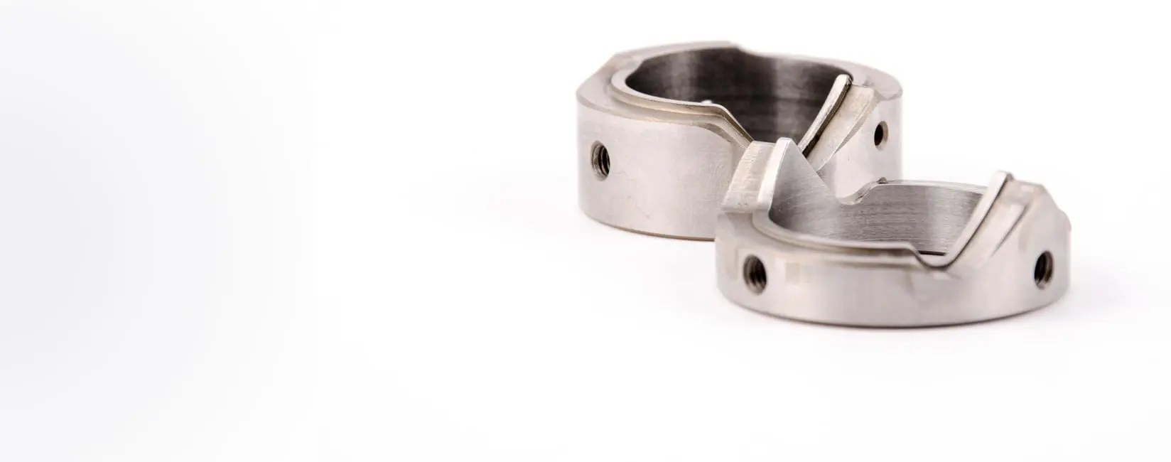 Lamb Knitting Machine Corporation Manufacturing narrow fabric