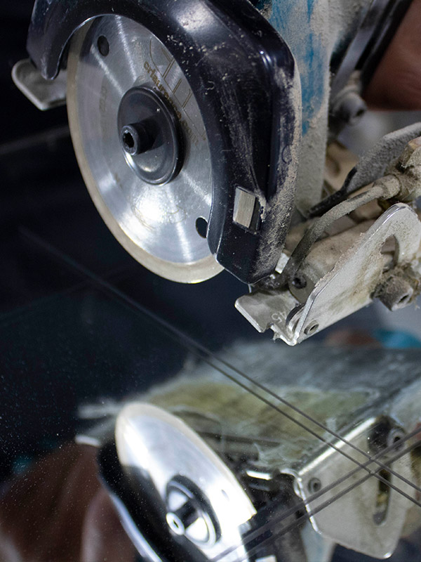 About Lambton Glass & Mirror Proudly Family Owned London, Ontario