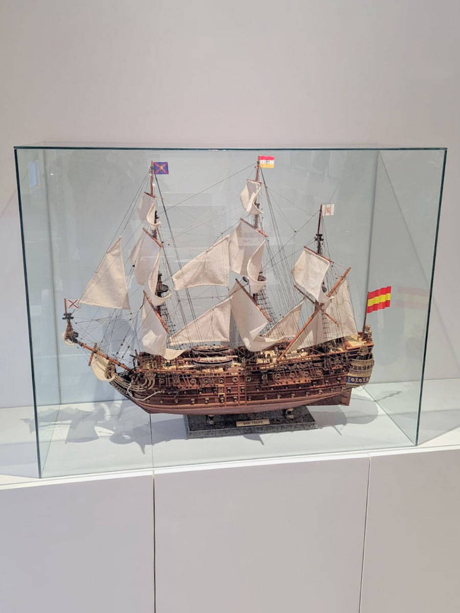 Quality Custom Glass Service Lambton Glass & Mirror London, Ontario