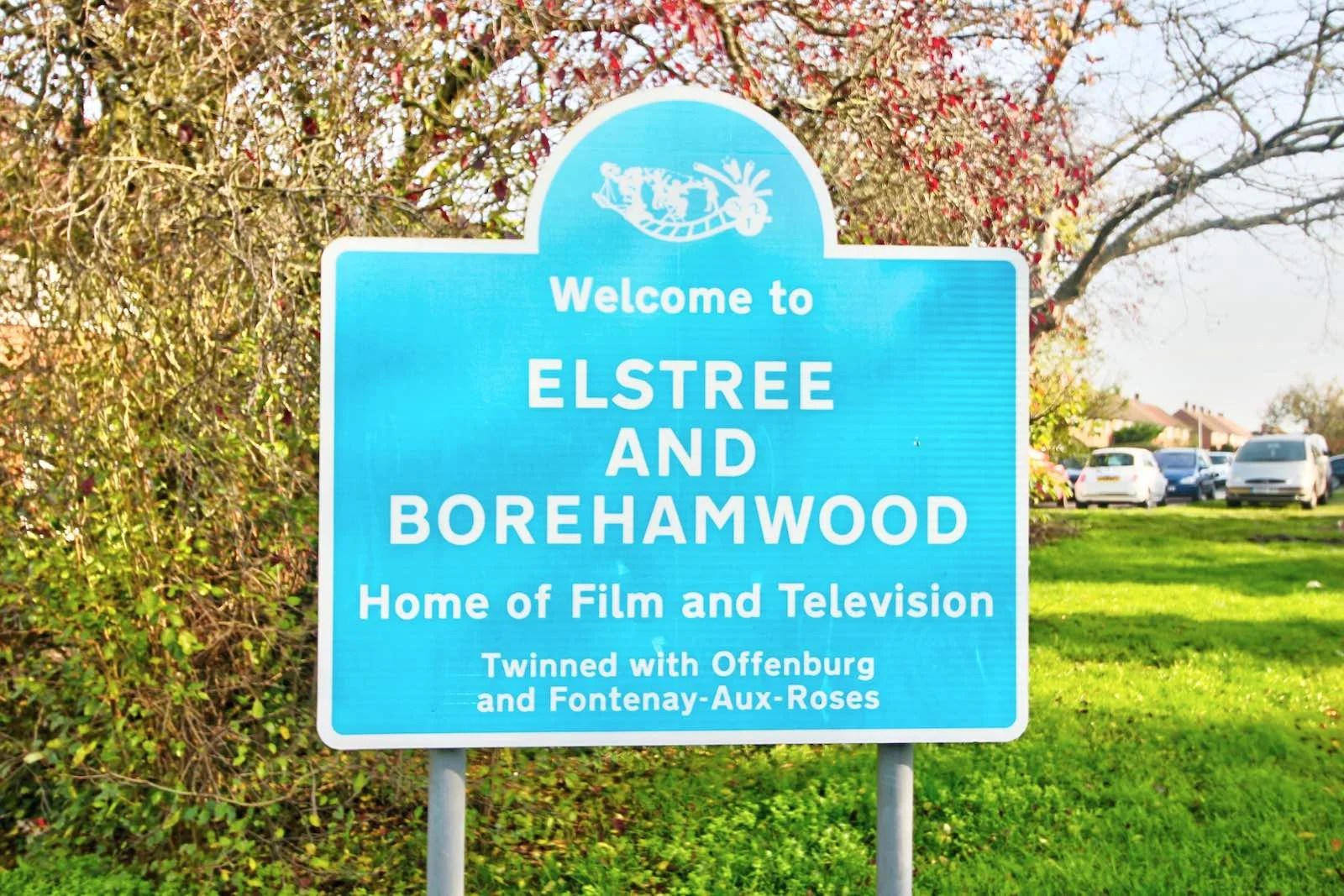 Borehamwood Estate Agents Sales & Letting WD6 L&H