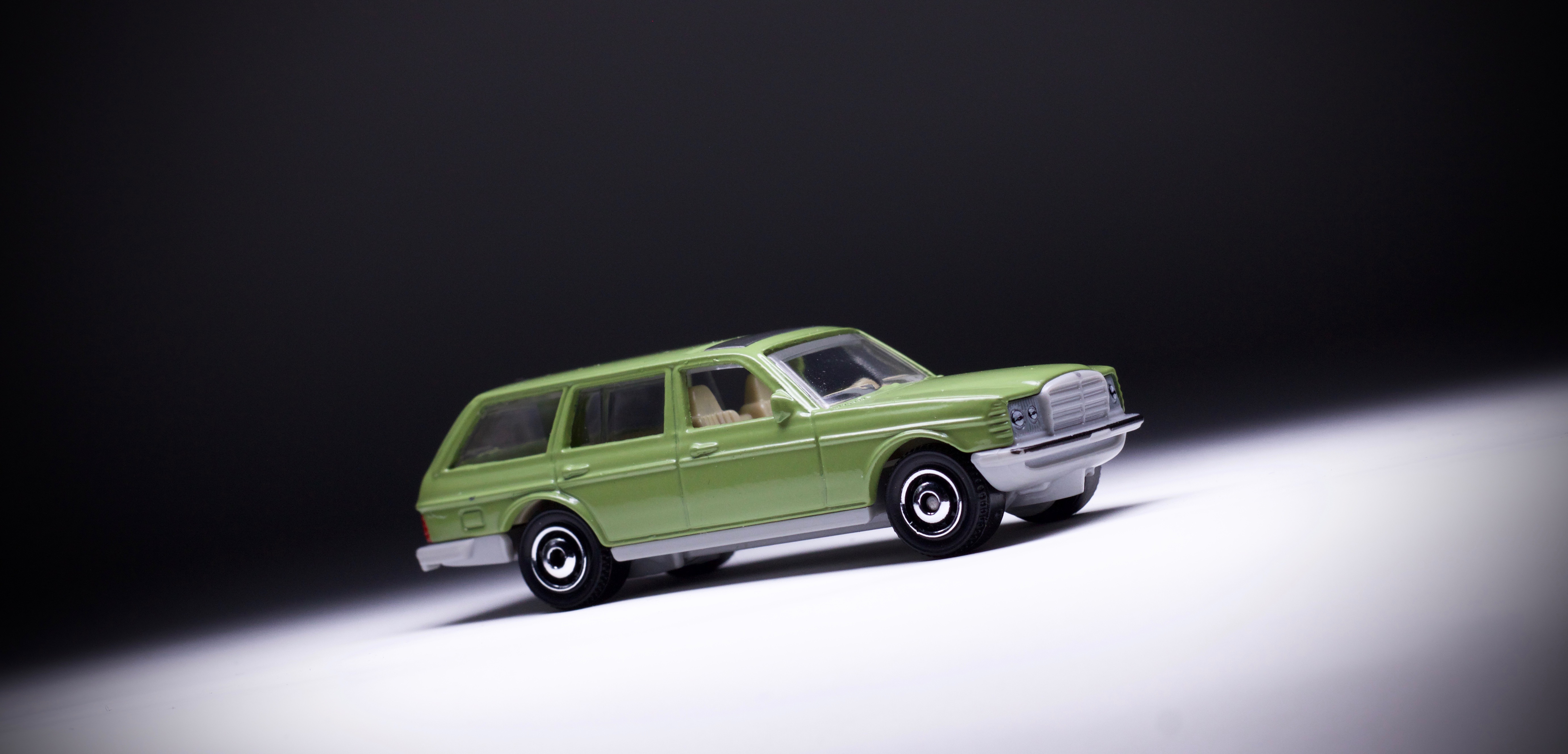 Lamley Daily 2019 Matchbox ’80 MercedesBenz W123 Wagon theLamleyGroup