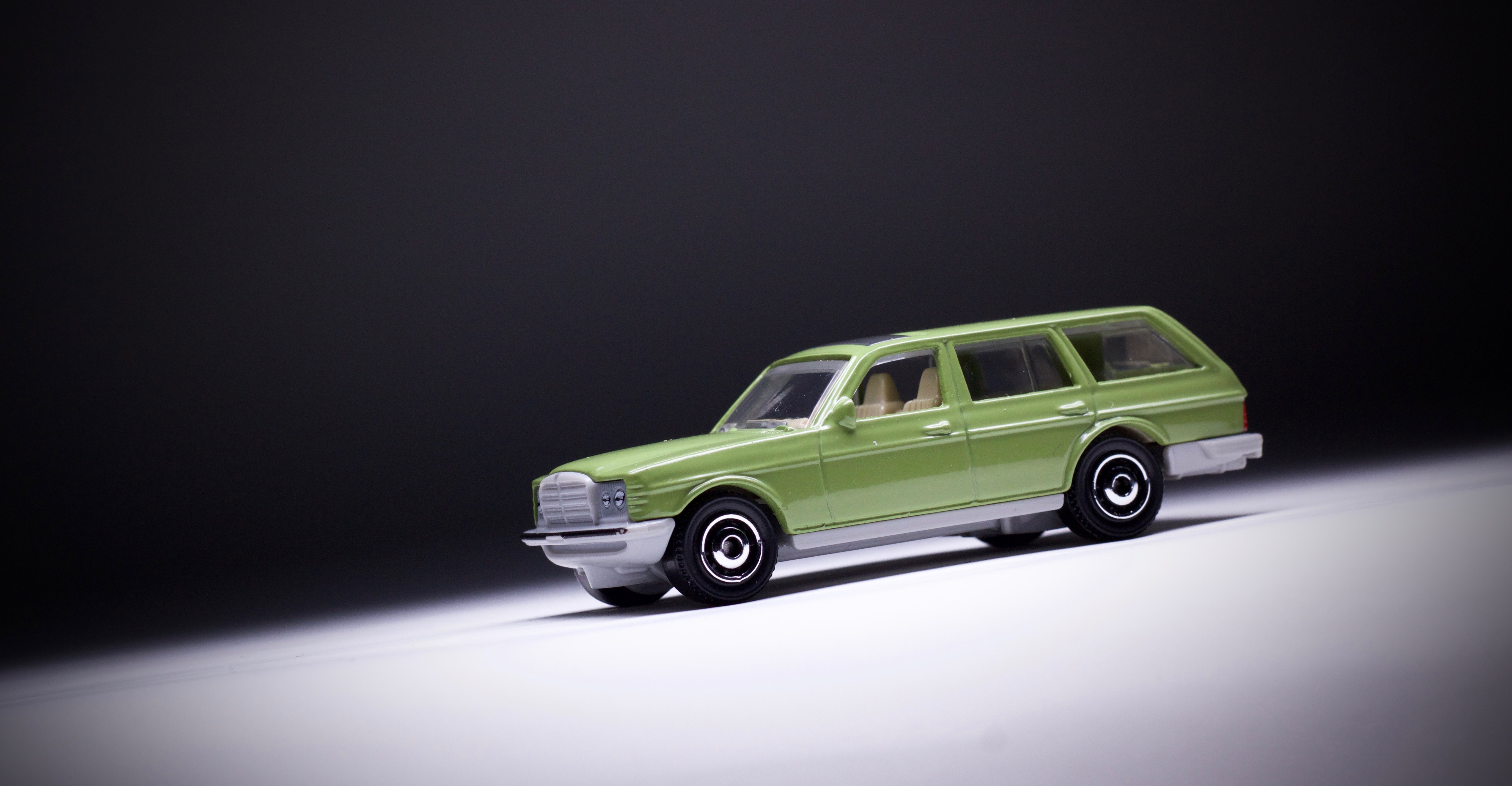 Lamley Daily 2019 Matchbox ’80 MercedesBenz W123 Wagon LamleyGroup