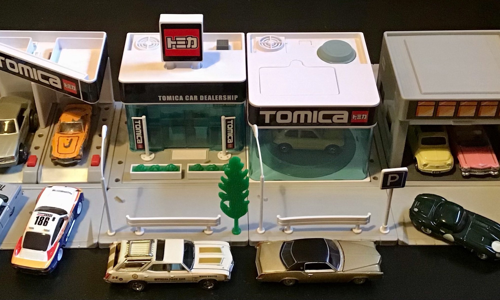 Tomica Premium Lamleygroup