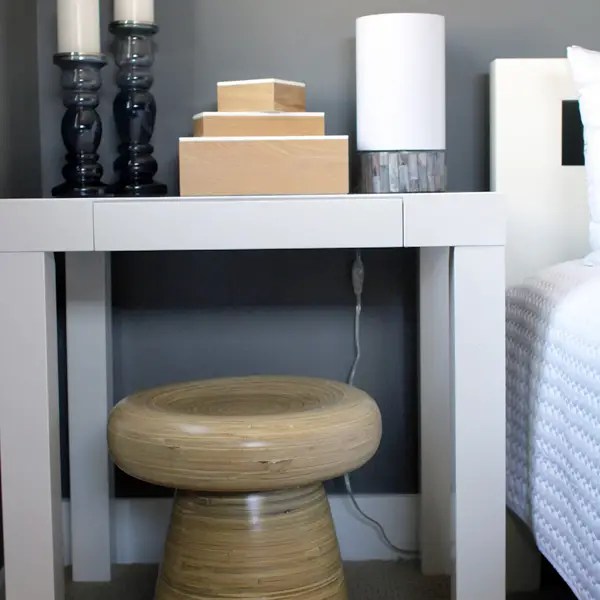 How To Hide Lamp Cords On Console Table? Keep Your Home Neat LampRide