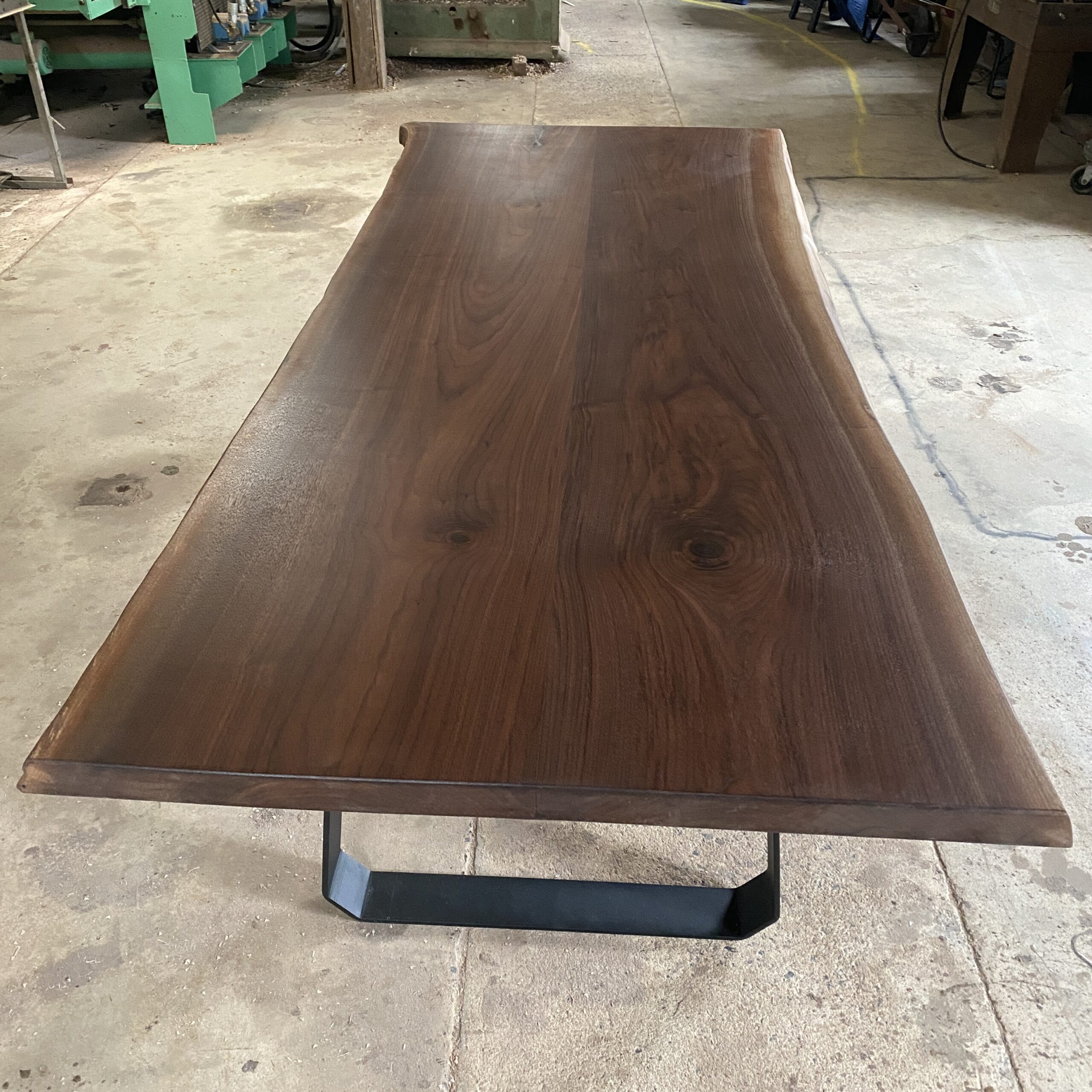 What Is a Bookmatched Live Edge Slab & How's It Done? Lancaster Live Edge