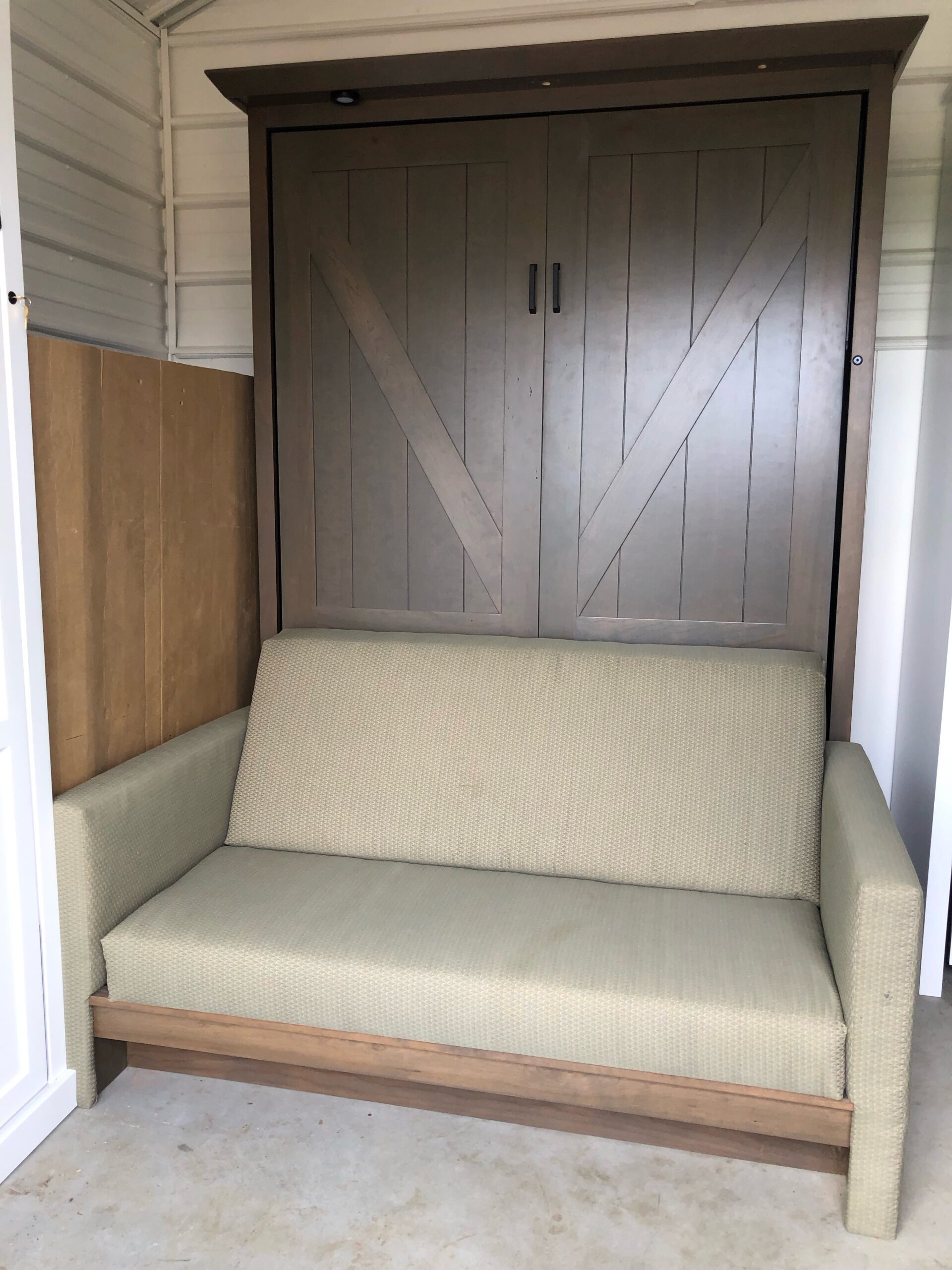 stockspecials Lancaster Murphy Beds