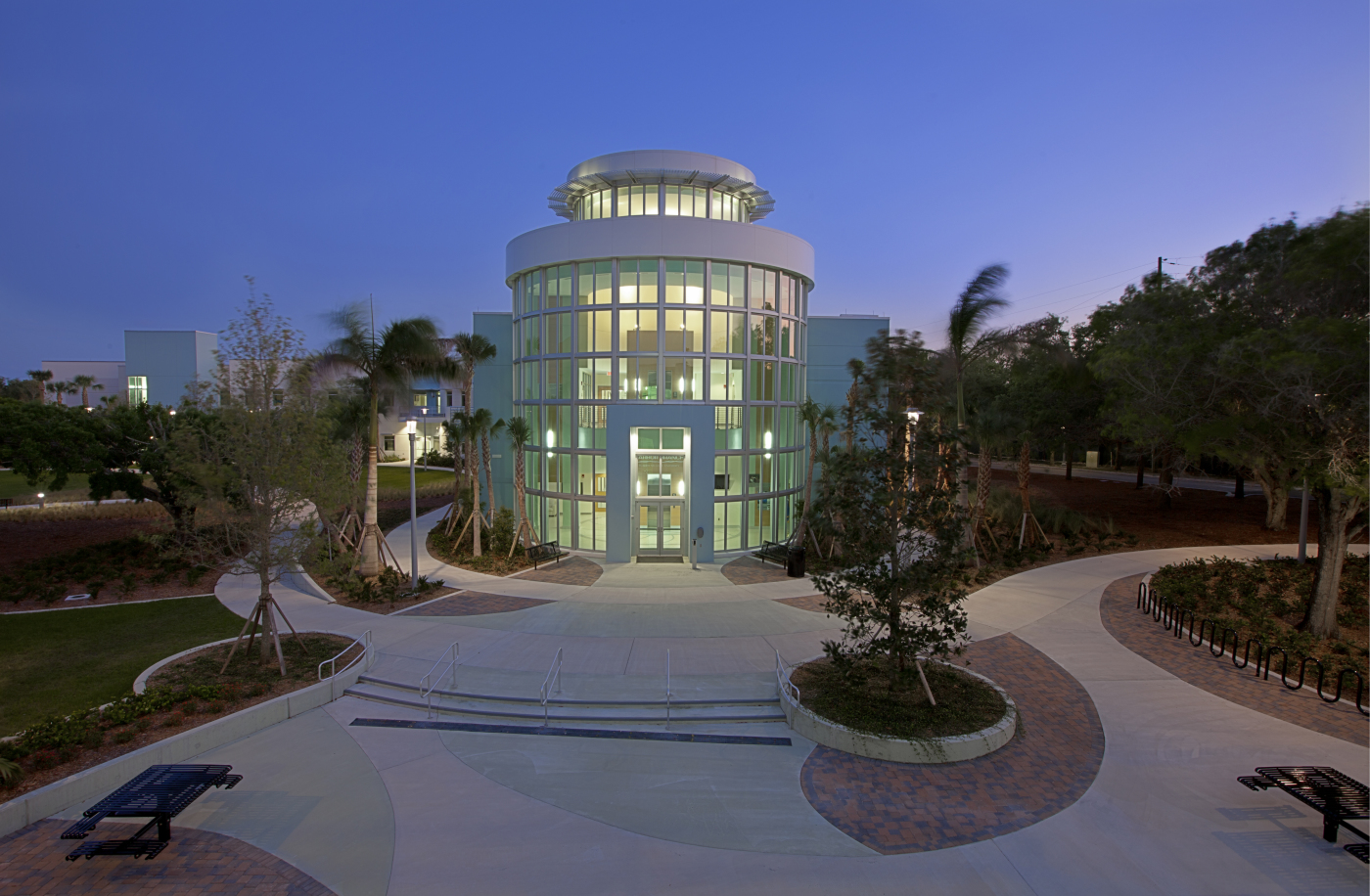 Florida Atlantic University (FAU) Land8