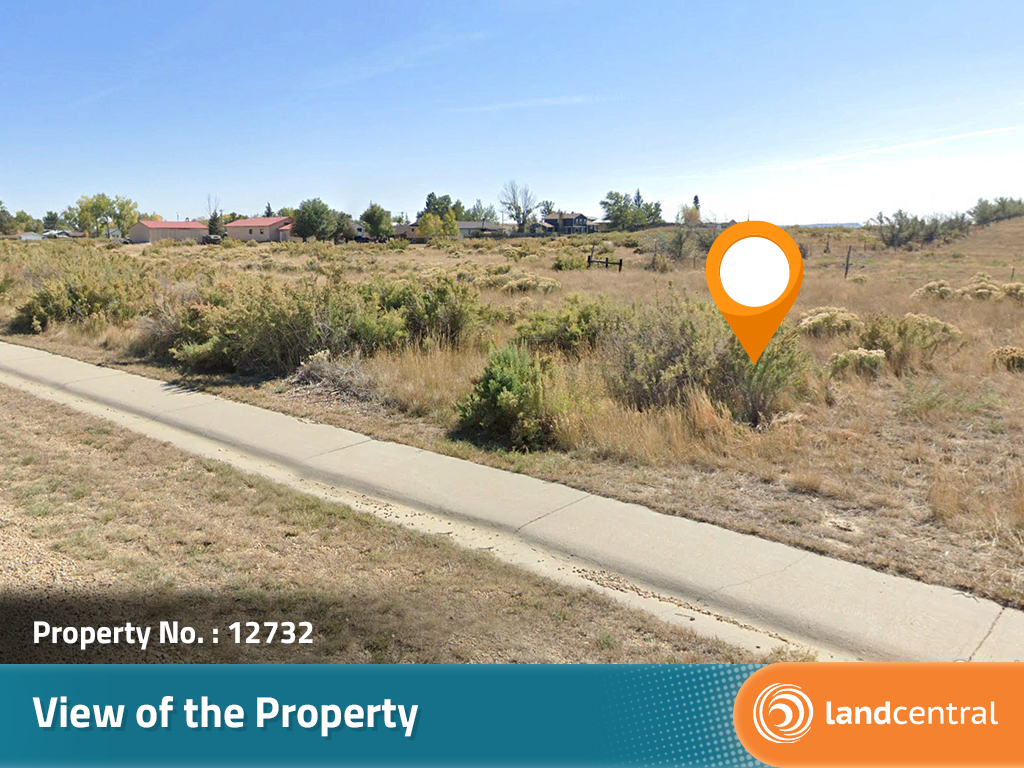 Nice sized lot in a tiny historical town in southern Wyoming8