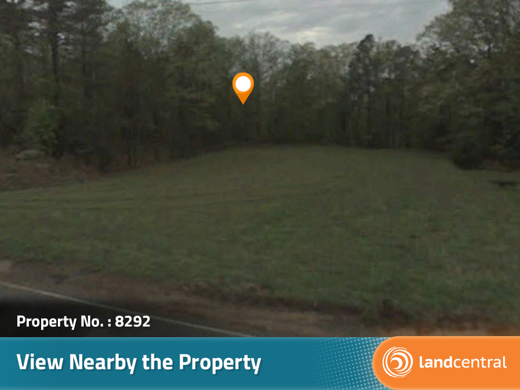 Beautifully treed property in a quiet town on Greers Ferry Lake7