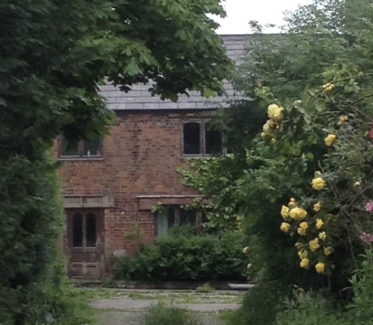 View Details 1 bed Cottage with land and stables , Nr Sandbach