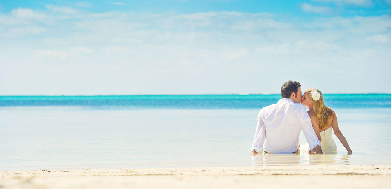 Top Honeymoon Spots for Newlyweds Landings and Takeoffs