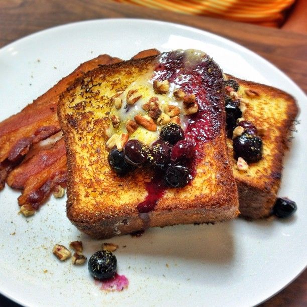 The Best Spots in Los Angeles for Breakfast Landings and Takeoffs