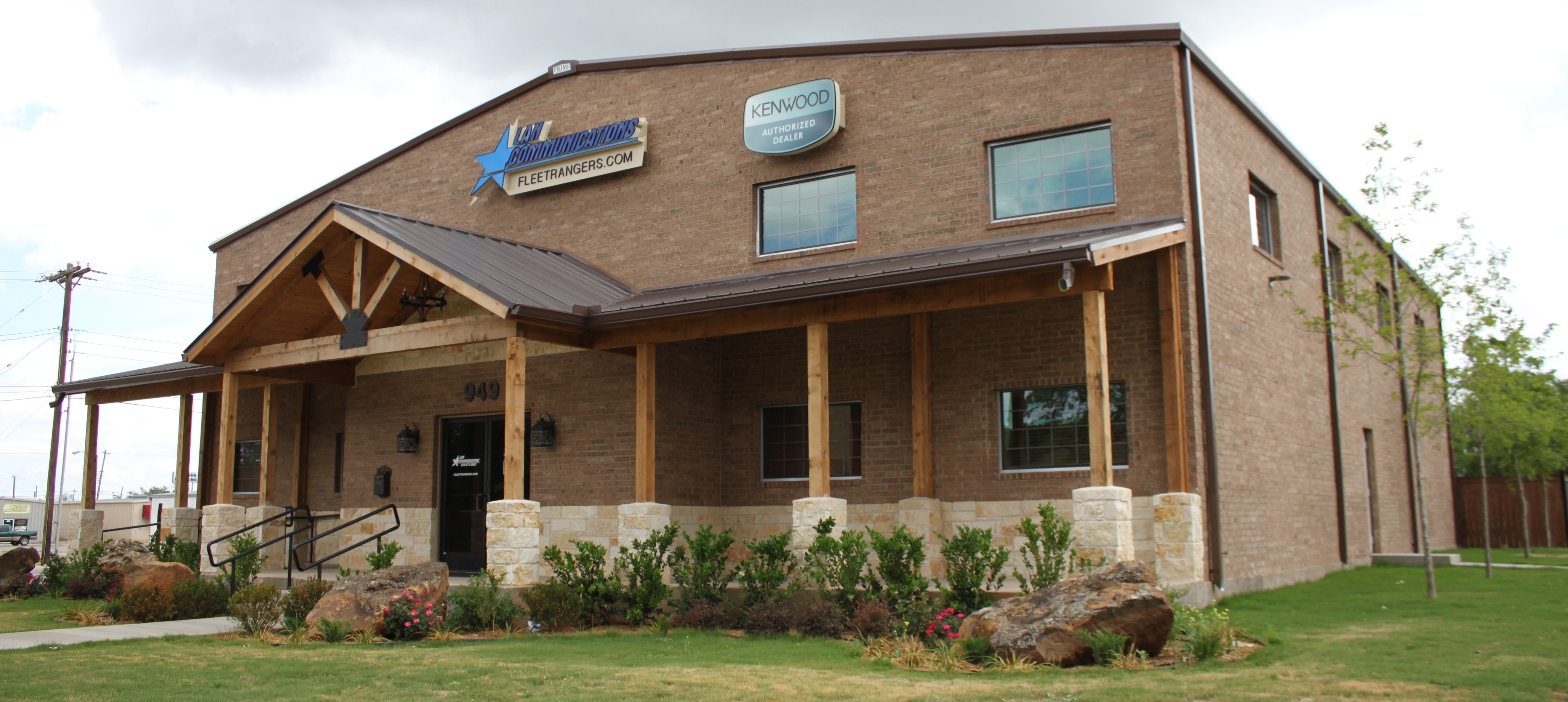 Lan Communications Home Page