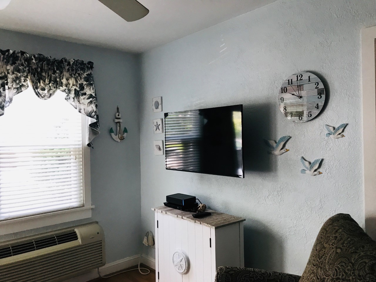 Lantern Lane Condominium in Wildwood Crest New Jersey availble for