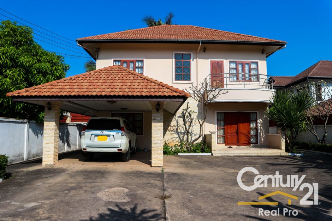Century 21 Lanna Estate House for rent at Phonsinuan Village