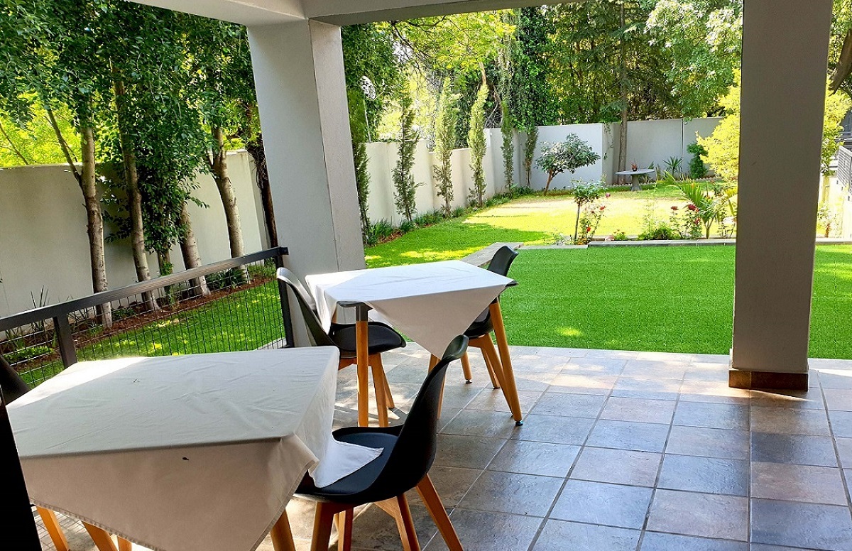 Book Your Stay in Orchards, Johannesburg La Orchard Hotel