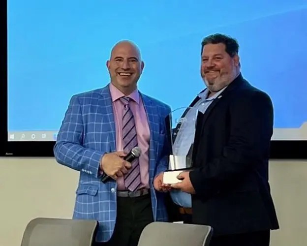 LOS Surgeon Sports Medicine Person of the Year